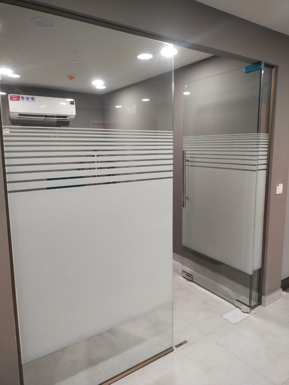 cff8e8dc-65a4-49a6-953c-12eff321fb15